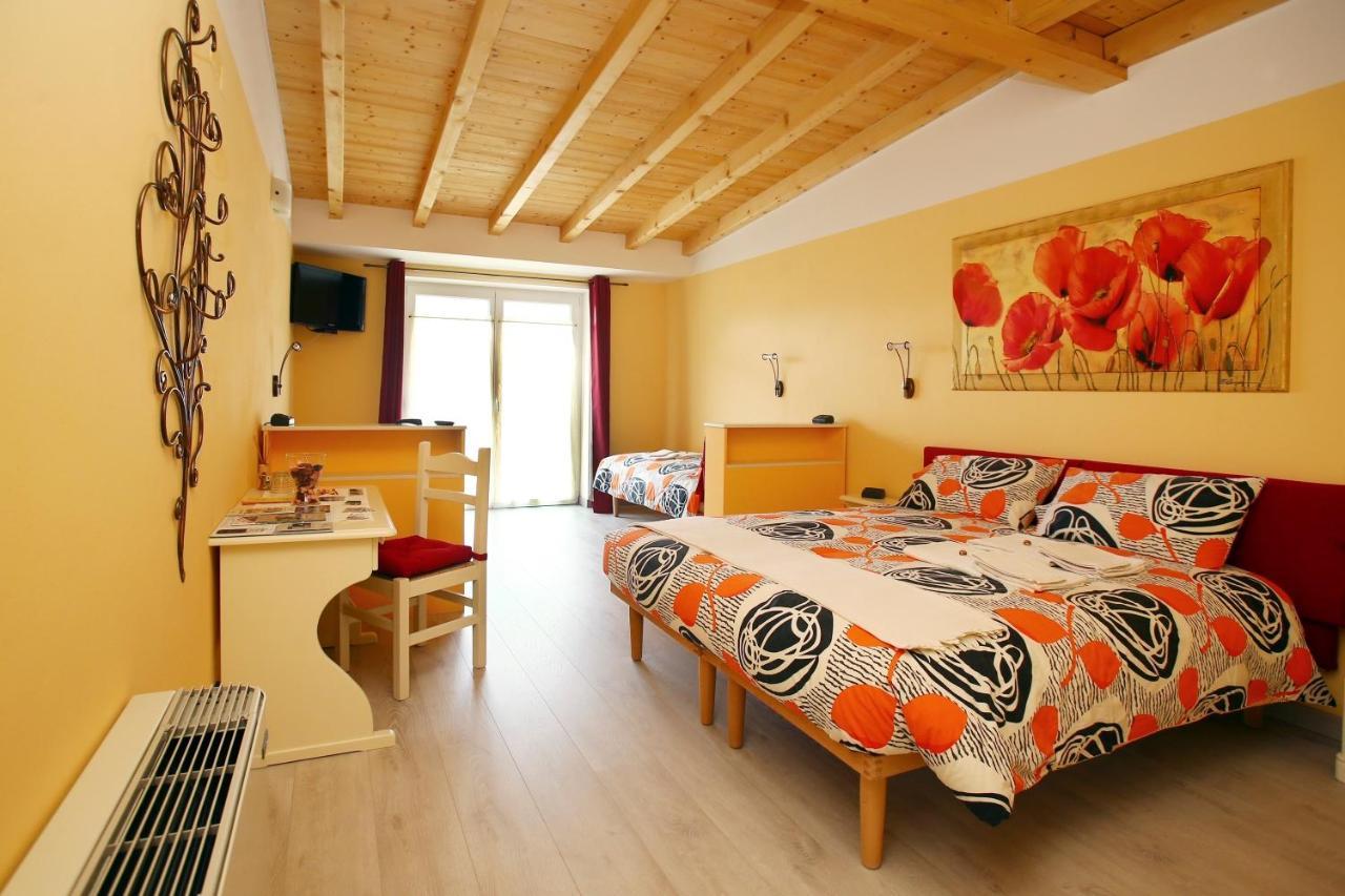 B&B La Vecchia Tipografia - Lago D'Idro Ponte Caffaro エクステリア 写真